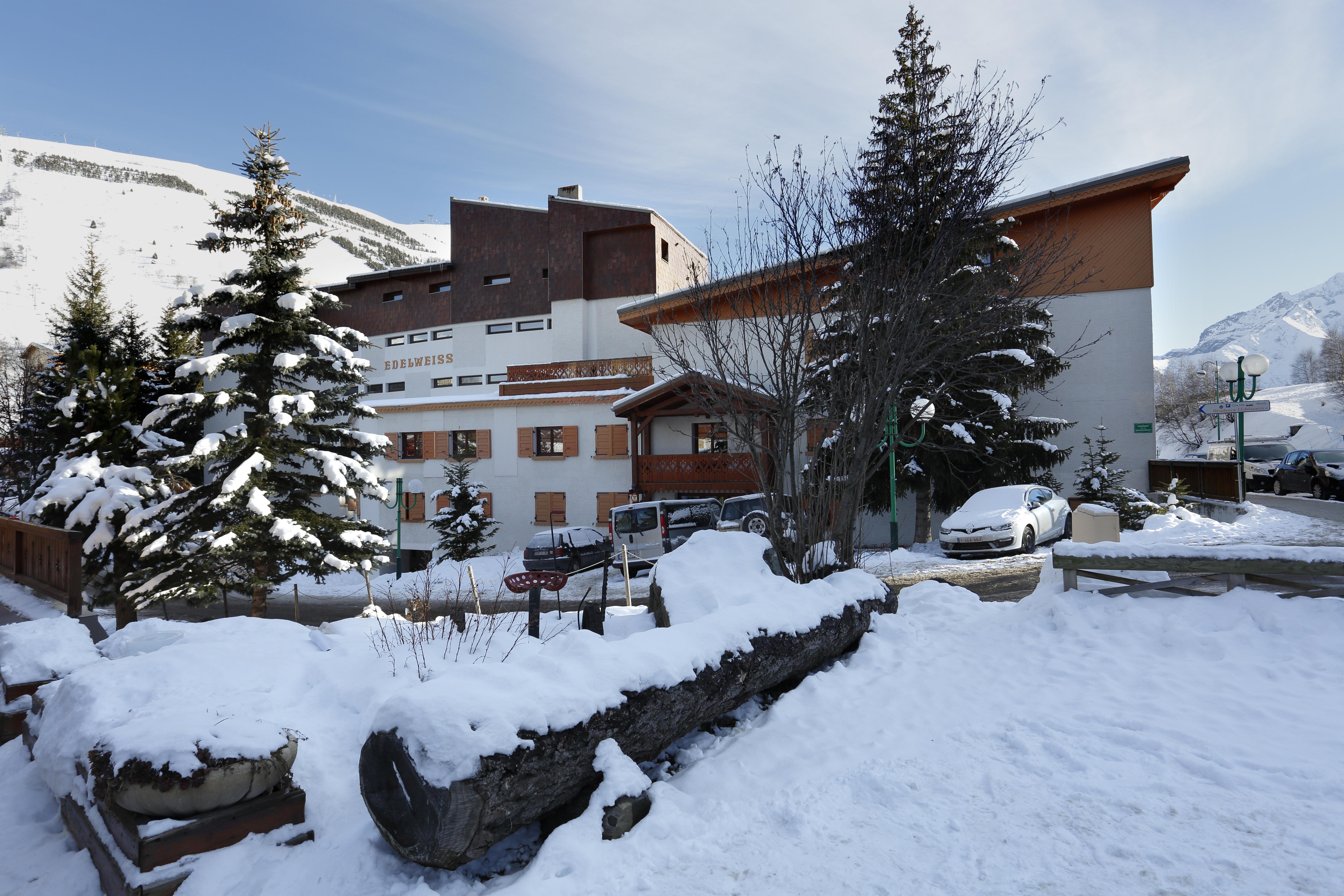Vacanceole - Residence L'Edelweiss เลส์เดอซาลป์ ภายนอก รูปภาพ