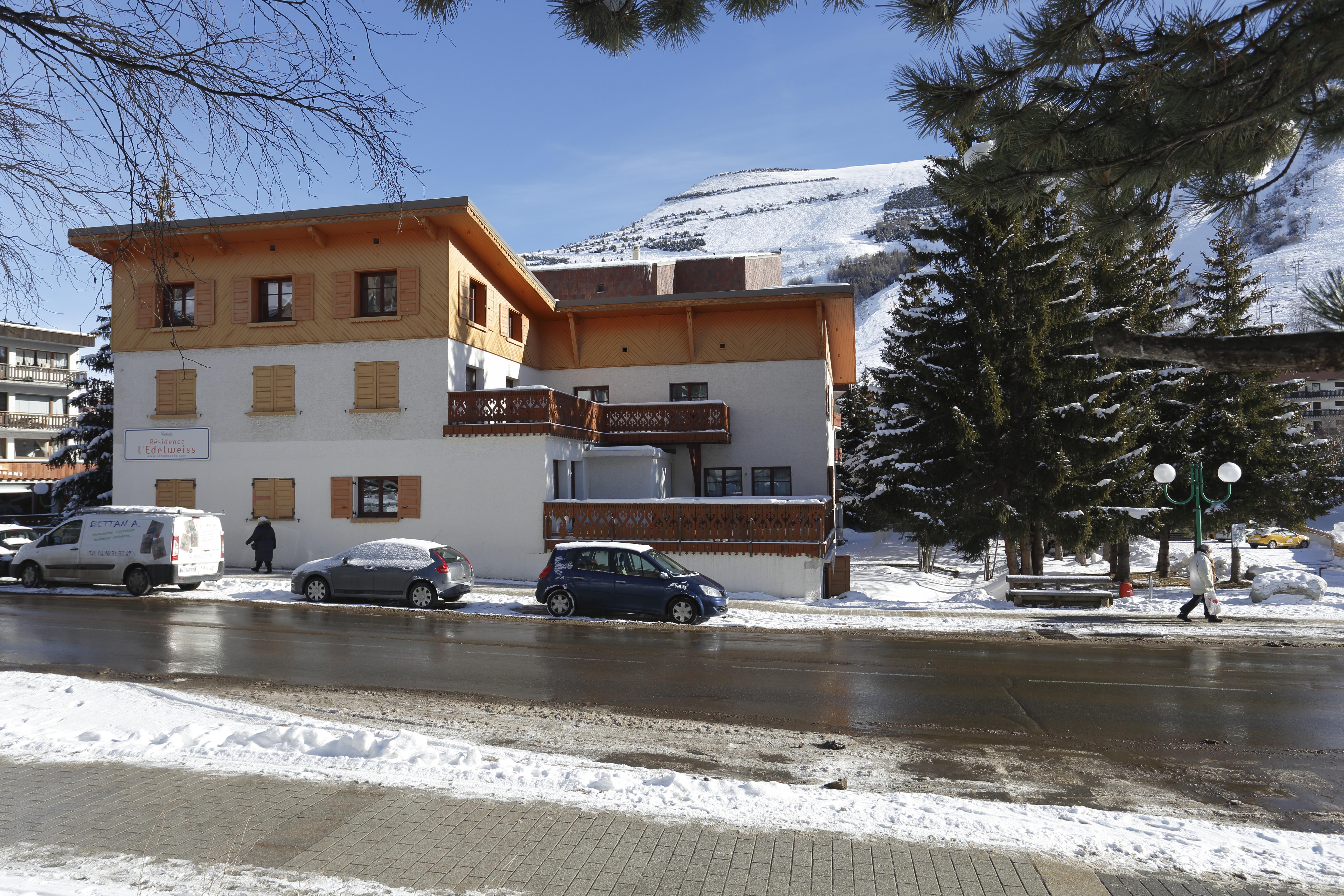 Vacanceole - Residence L'Edelweiss เลส์เดอซาลป์ ภายนอก รูปภาพ